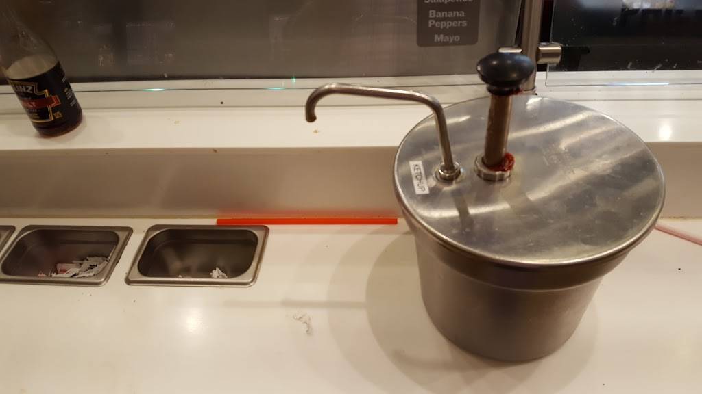 Charleys Philly Steaks | restaurant | 7014 E Camelback Rd, Scottsdale, AZ 85251, USA | 4809701048 OR +1 480-970-1048