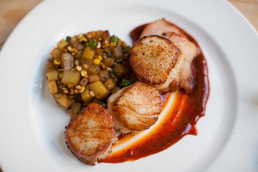 City Bar Westin Waterfront | restaurant | 425 Summer St, Boston, MA 02110, USA | 6174430888 OR +1 617-443-0888