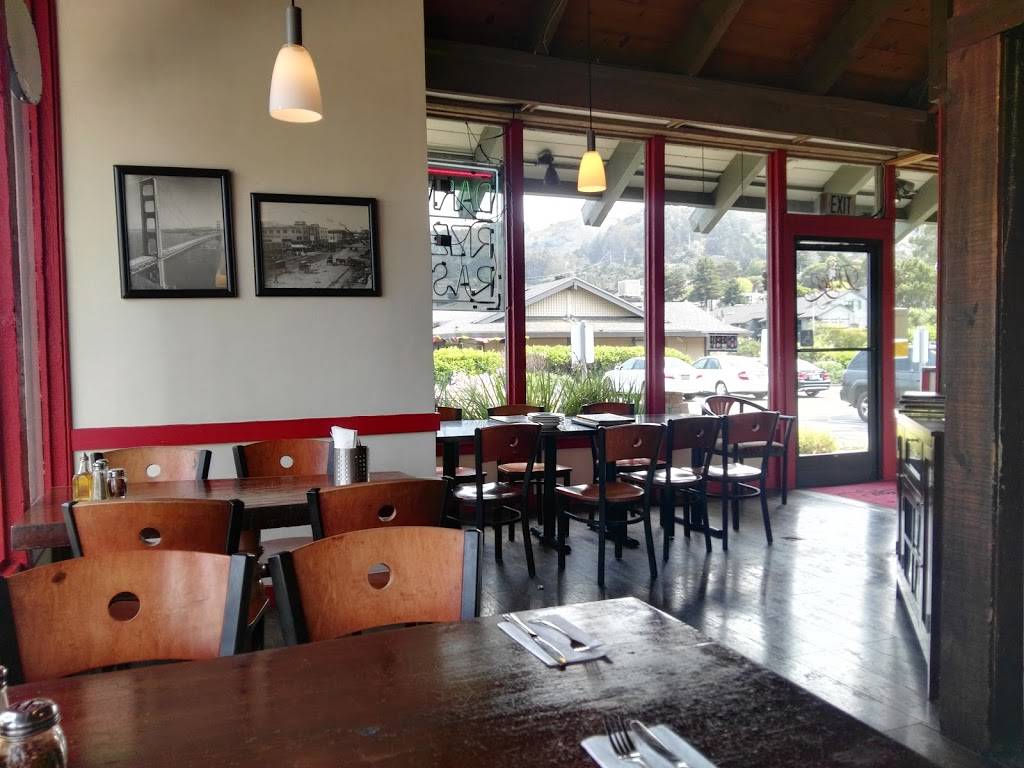 Darios Restaurant | restaurant | 2829 Bridgeway, Sausalito, CA 94965, USA | 4153326636 OR +1 415-332-6636