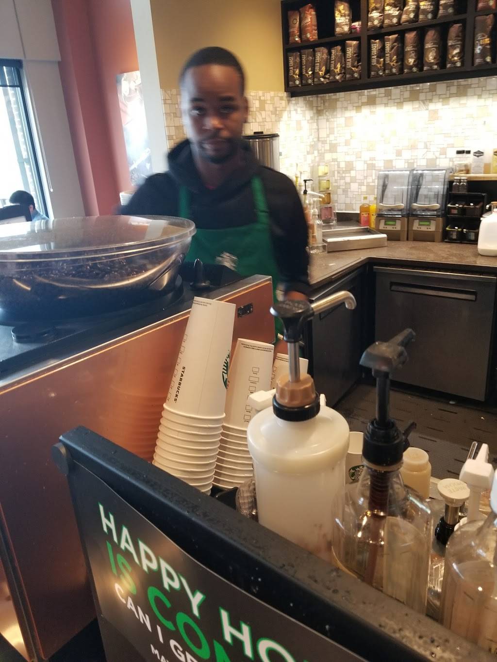 Starbucks | cafe | 30160 Southfield Rd, Southfield, MI 48076, USA | 2482032025 OR +1 248-203-2025