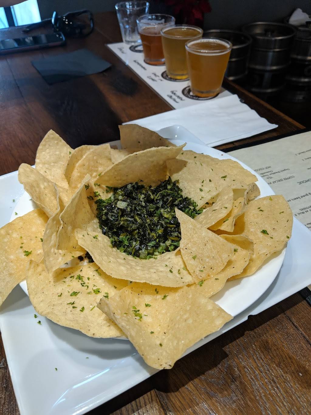 Brewery Draconum | restaurant | 24407 Main St, Santa Clarita, CA 91321, USA | 6615689160 OR +1 661-568-9160