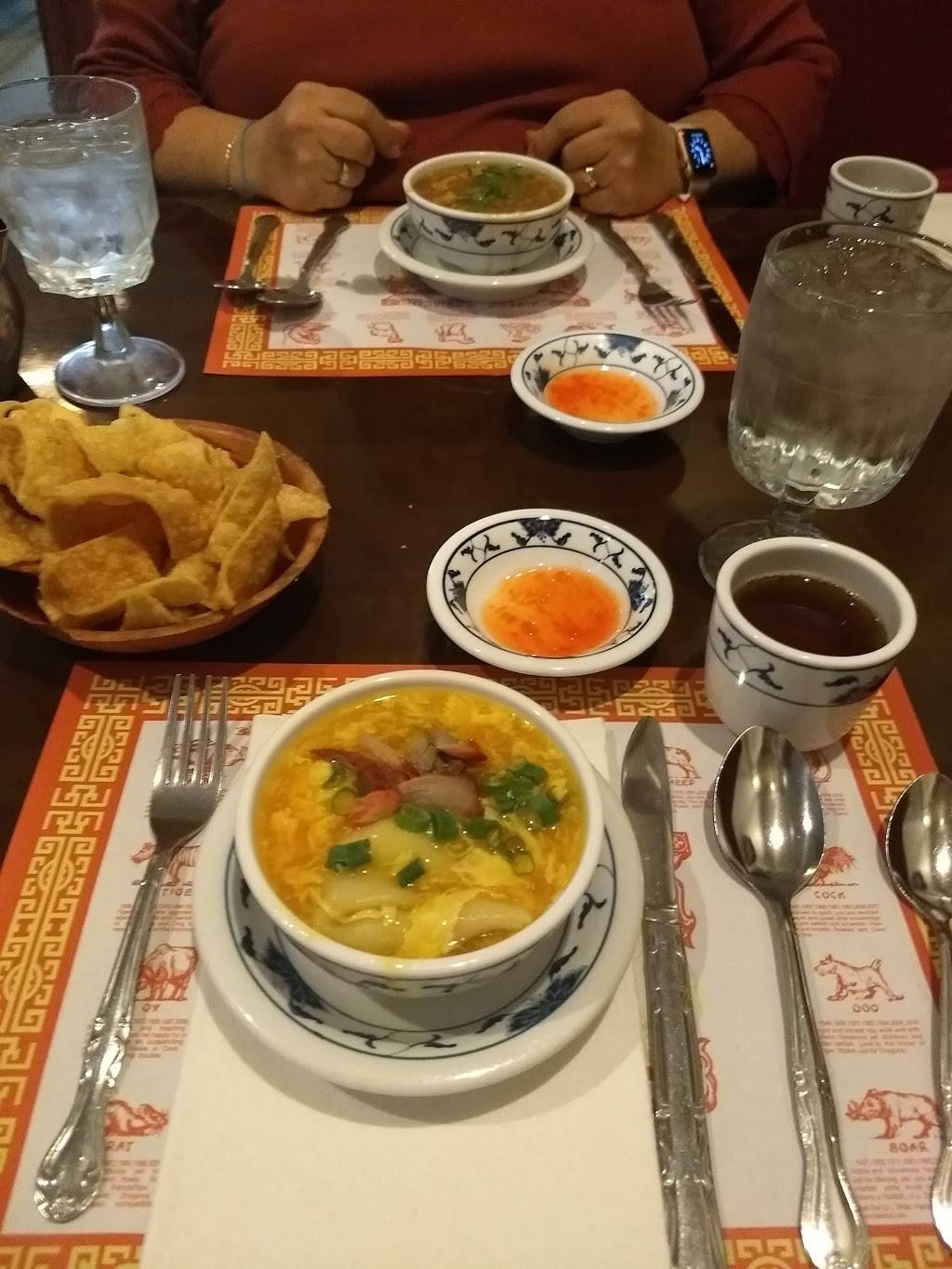 Mr Chens Hunan Palace | restaurant | 5130 Linton Blvd E1, Delray Beach, FL 33484, USA | 5614984703 OR +1 561-498-4703