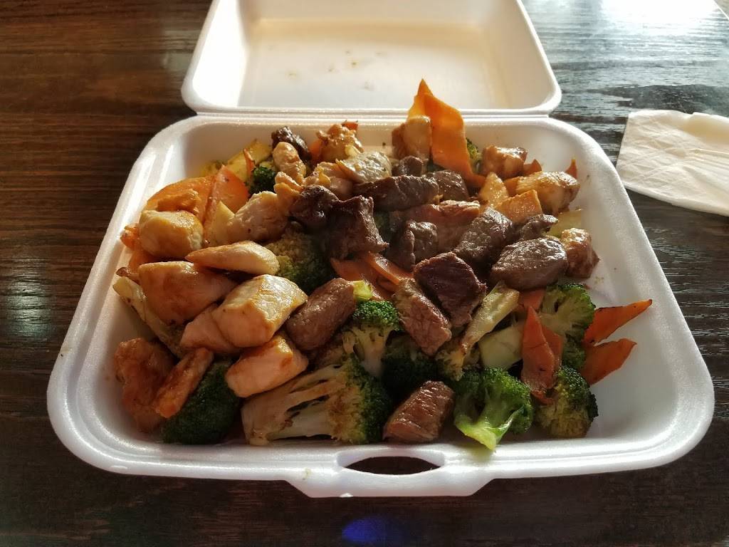 Yamato Jr | restaurant | 4230 Legion Rd, Hope Mills, NC 28348, USA | 9104252365 OR +1 910-425-2365