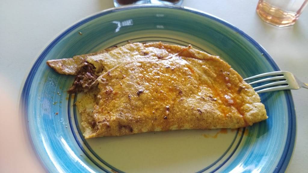 Menuderia Genesis | restaurant | Pso de Los Laureles, El Refugio, Tijuana, B.C., Mexico | 016647271161 OR +52 664 727 1161