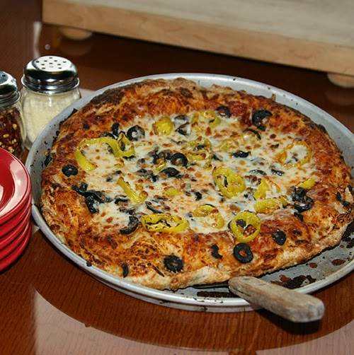 Ralphies Sports Eatery | restaurant | 6609 Airport Hwy, Holland, OH 43528, USA | 4198661344 OR +1 419-866-1344