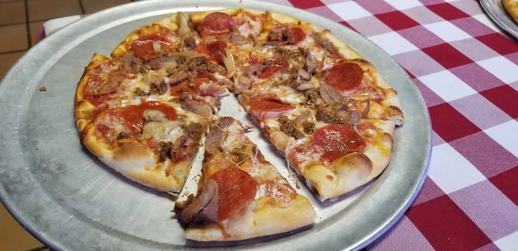 Old World Wood Fired NY Style Pizzeria | restaurant | 613 Frontage Rd, Longmont, CO 80501, USA | 3036781014 OR +1 303-678-1014