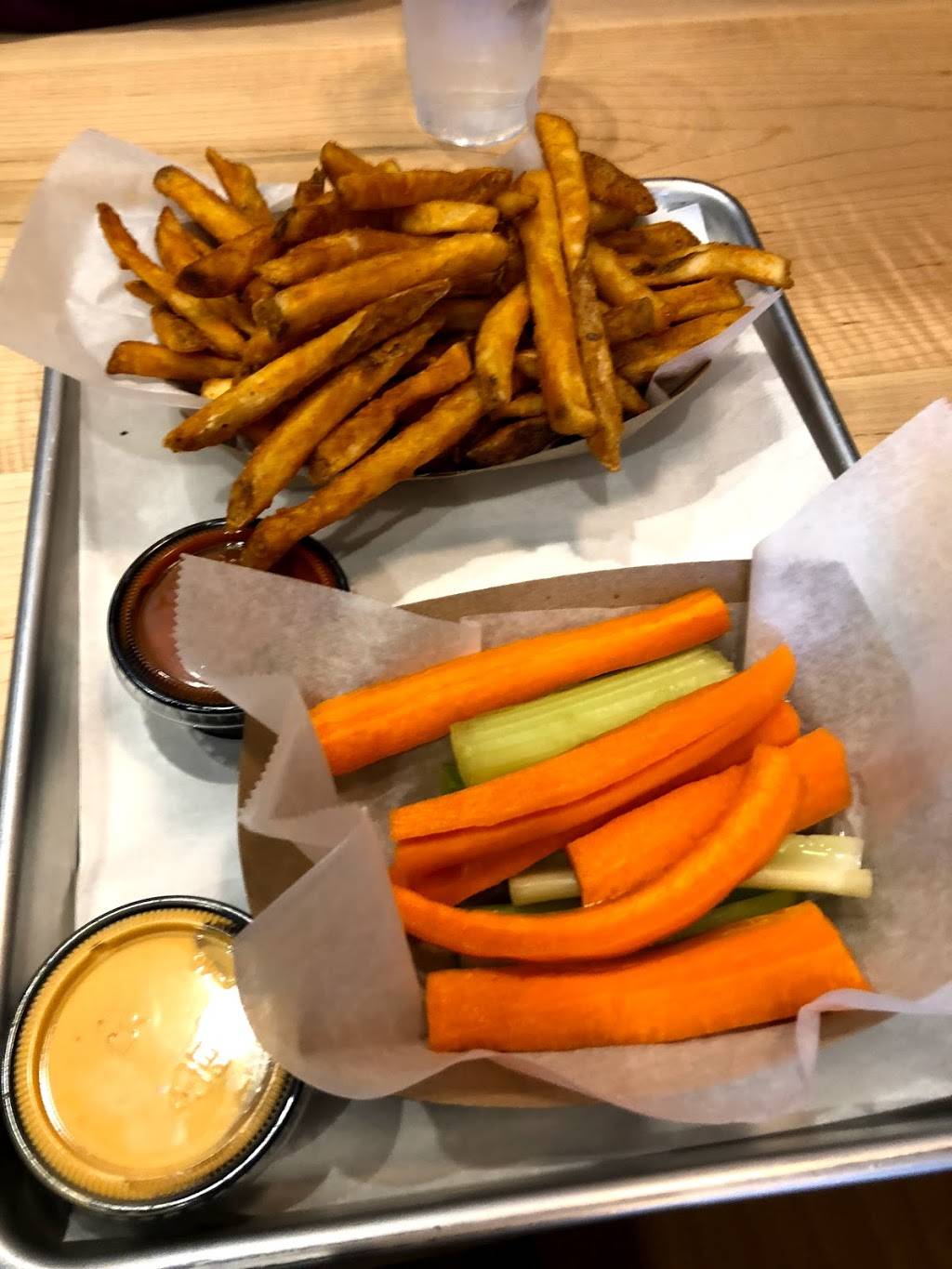 Fire Wings San Mateo | restaurant | 206 S B St, San Mateo, CA 94401, USA | 6503725263 OR +1 650-372-5263