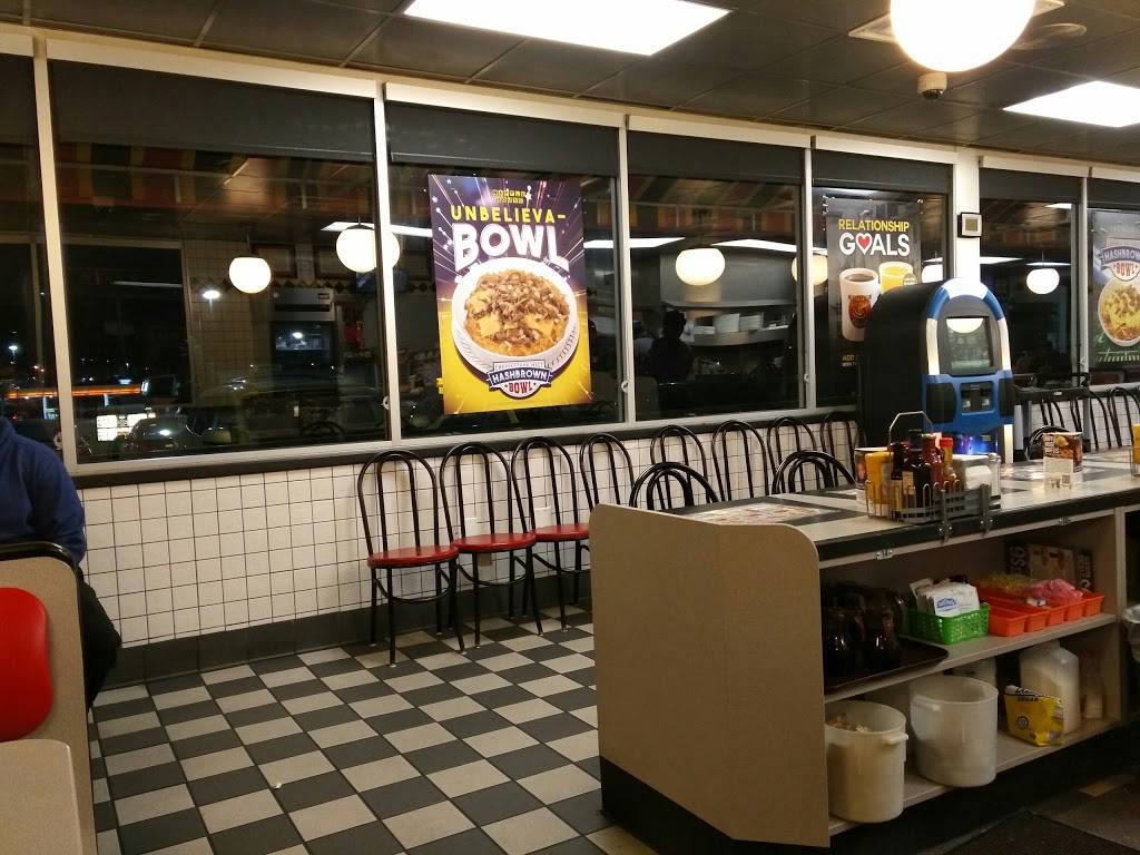 Waffle House | meal takeaway | 4525 James S. McDonnell Blvd, Berkeley, MO 63134, USA | 3144238097 OR +1 314-423-8097