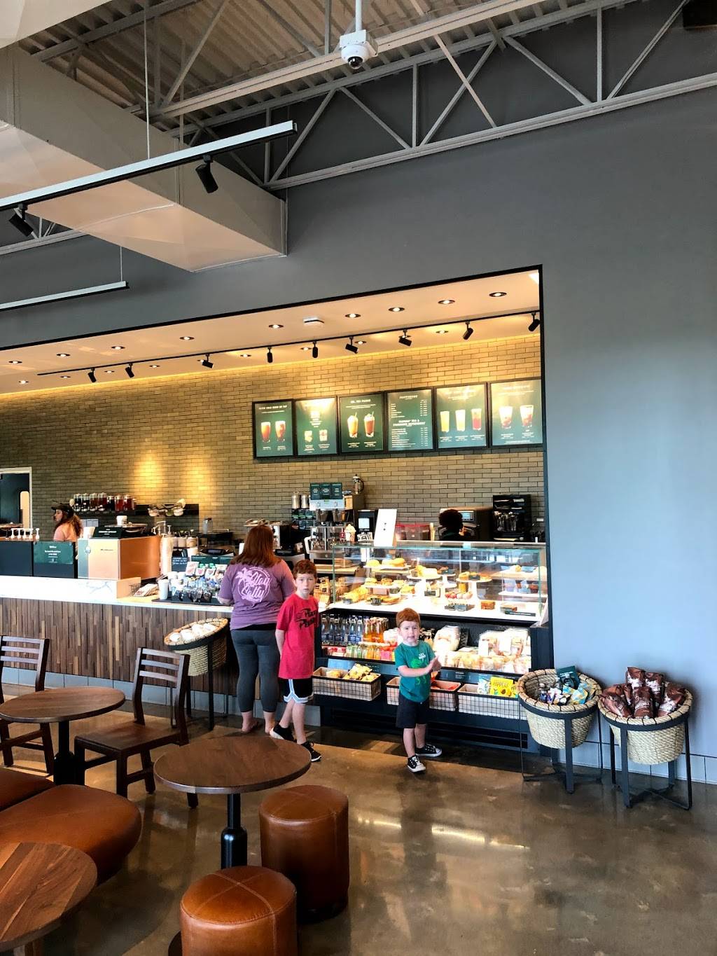 Starbucks | cafe | 87 MCS Boulevard, Sylacauga, AL 35150, USA | 2562672228 OR +1 256-267-2228