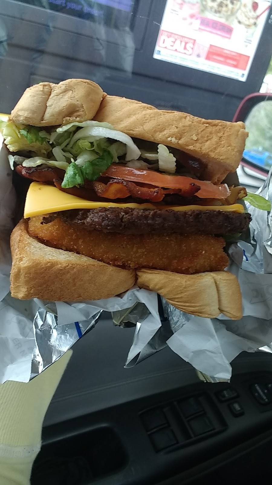 Sonic Drive-In | restaurant | 8610 Gladiolus Dr, Fort Myers, FL 33908, USA | 2392675521 OR +1 239-267-5521