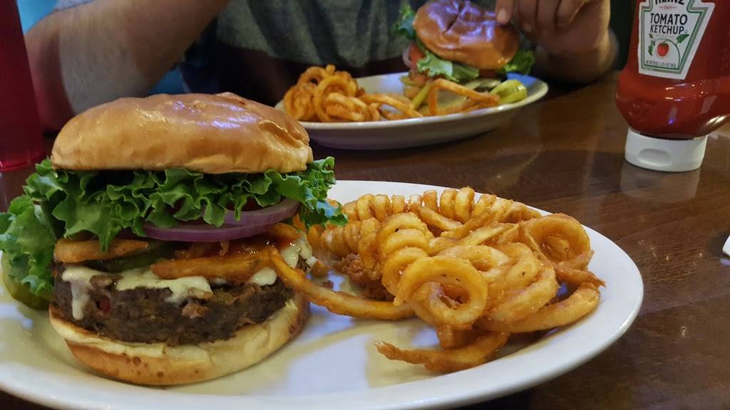 Jeremiahs Tavern | restaurant | 2164 Fairport Nine Mile Point Rd, Fairport, NY 14450, USA | 5853772233 OR +1 585-377-2233