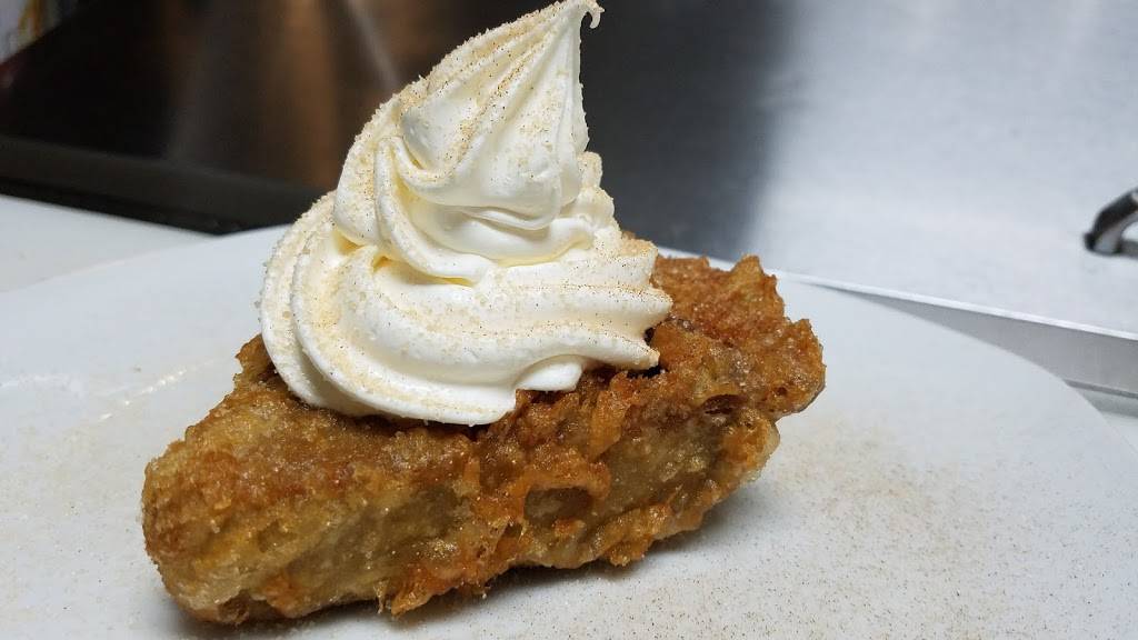 The Landing Bar & Grill | restaurant | 4351 Lynx Paw Trail, Valrico, FL 33596, USA | 8136530002 OR +1 813-653-0002