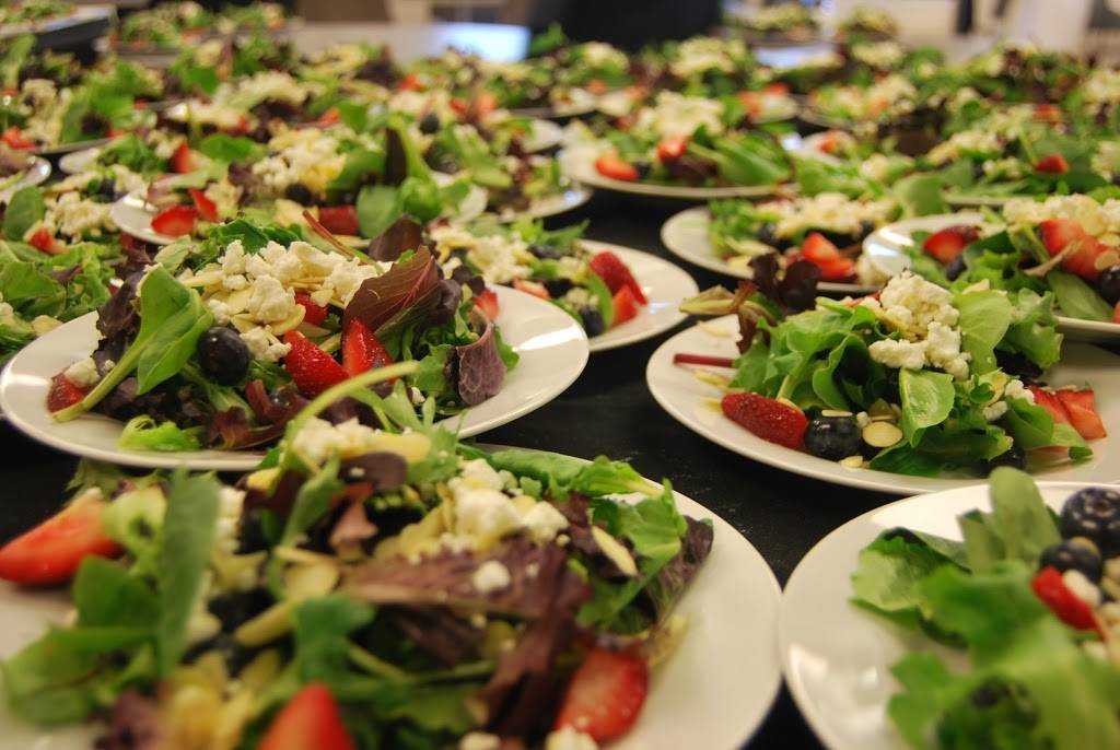 Fosters Clambakes and Catering |  | 5 Axholme Rd, York, ME 03909, USA | 2073633255 OR +1 207-363-3255