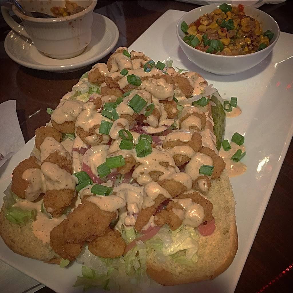 Captains Cabin | restaurant | 3070 W Shady Side Rd, Angola, IN 46703, USA | 2606655663 OR +1 260-665-5663