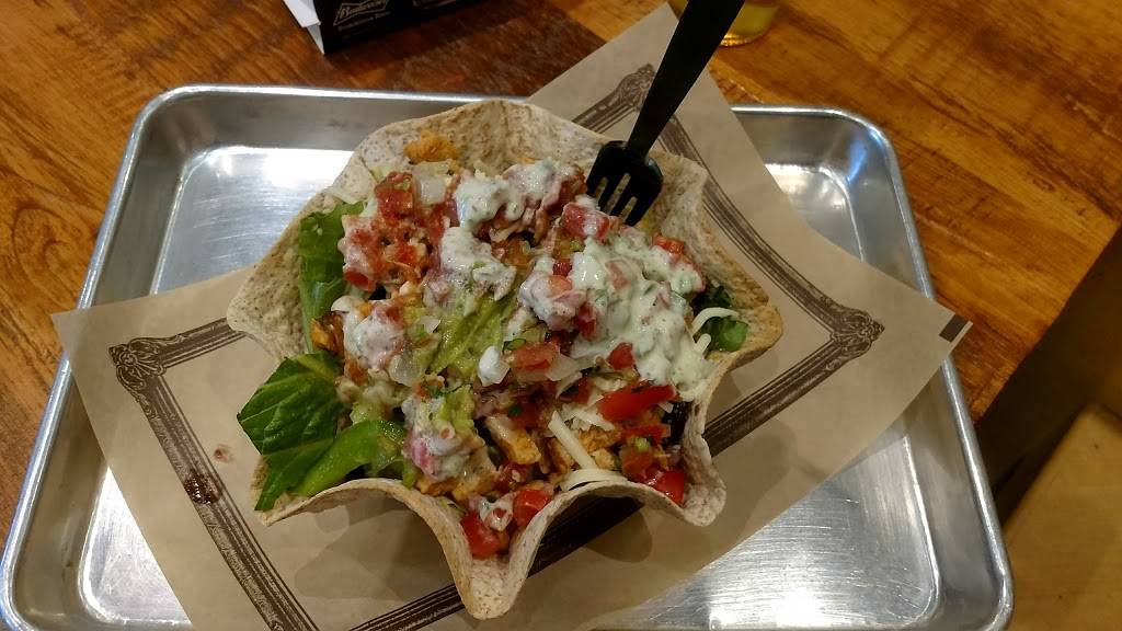 Mucho Burrito Fresh Mexican Grill | restaurant | 5170 Dixie Rd, Mississauga, ON L4W 1E3, Canada | 9056141494 OR +1 905-614-1494