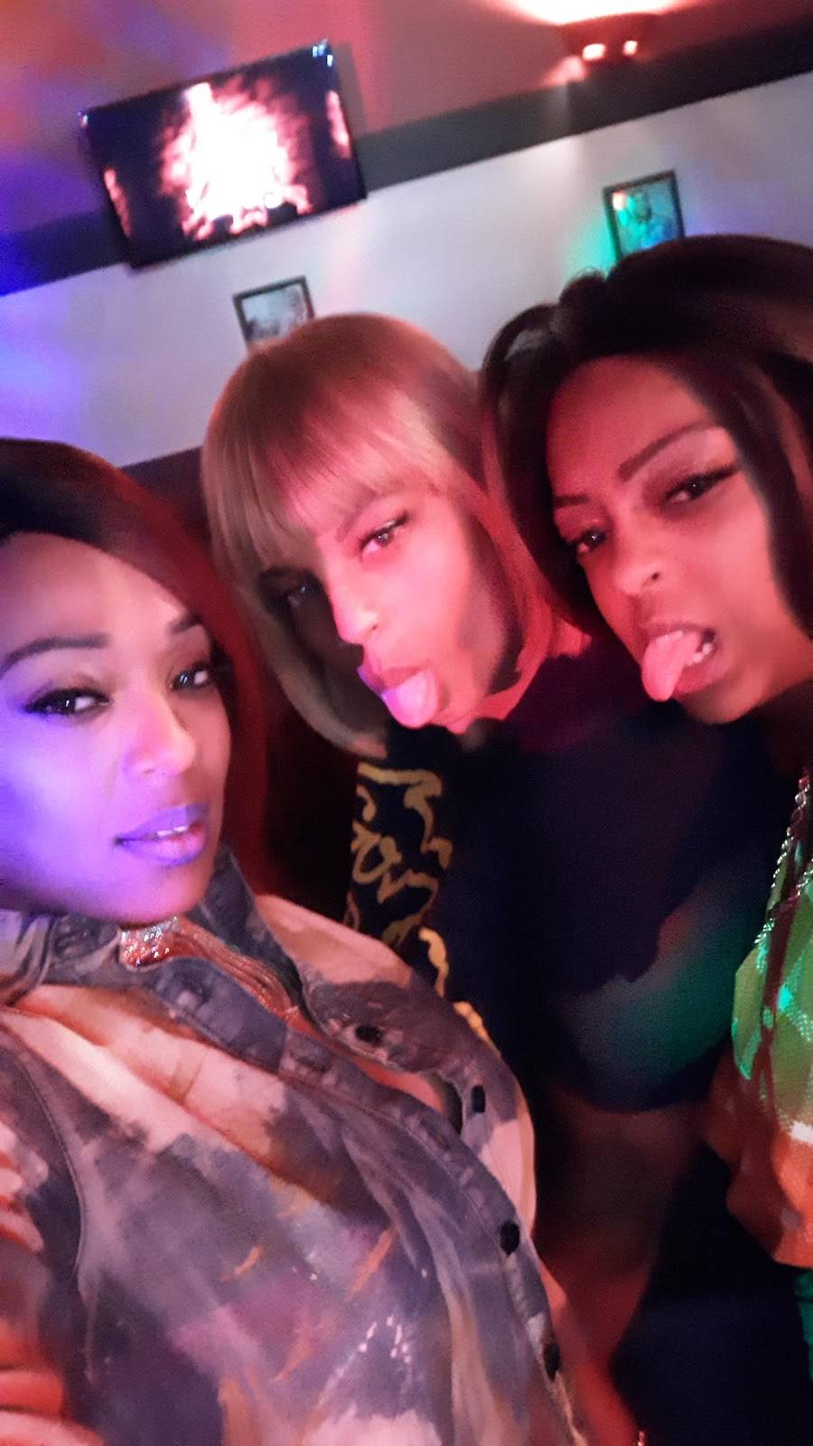 The Hideout | restaurant | 100 E Broadway Ave, Muskegon Heights, MI 49444, USA | 2317374880 OR +1 231-737-4880