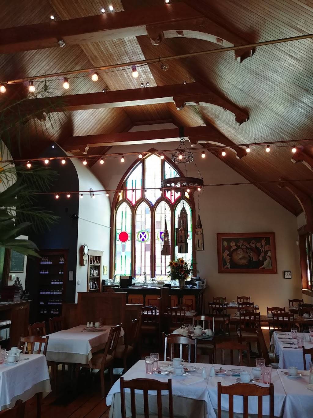 Restaurant Le Temps des Cerises Inc | restaurant | 79 Rue du Carmel, Danville, QC J0A 1A0, Canada | 8198392818 OR +1 819-839-2818