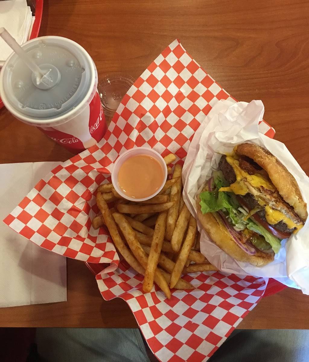 Monster Burgers | restaurant | 1703 S 324th St ste a, Federal Way, WA 98003, USA | 2538159863 OR +1 253-815-9863