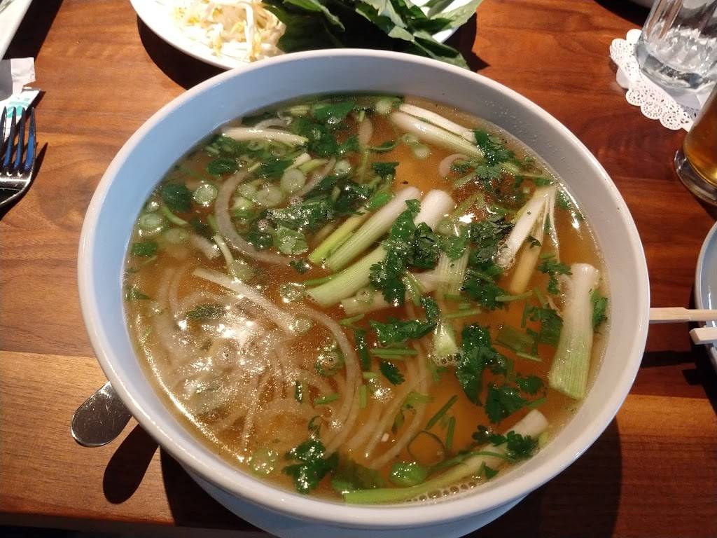 Q88 Pho & Sushi | restaurant | 7020 Huntley Rd #1, Carpentersville, IL 60110, USA | 2242932800 OR +1 224-293-2800