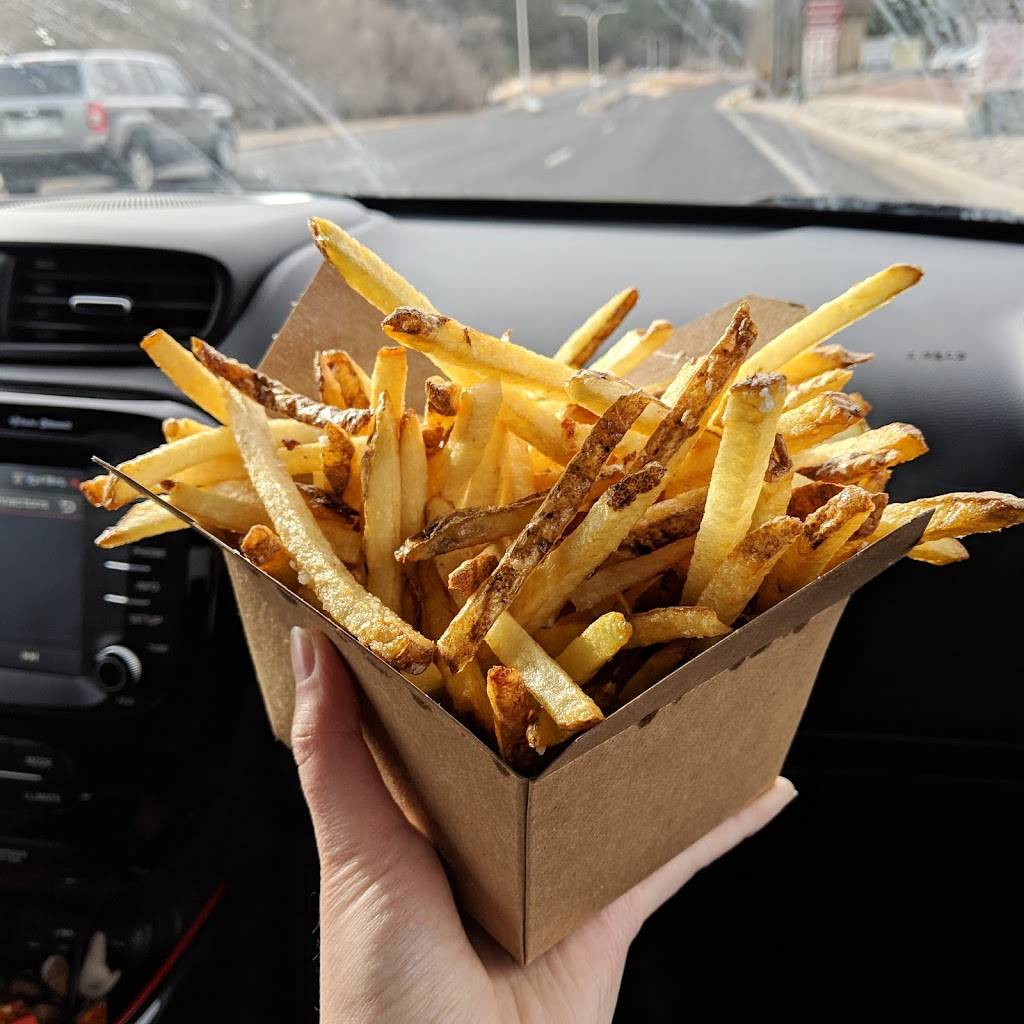 Santanas Vegan Grill | restaurant | 3220 Austin Bluffs Pkwy, Colorado Springs, CO 80918, USA | 7196949331 OR +1 719-694-9331