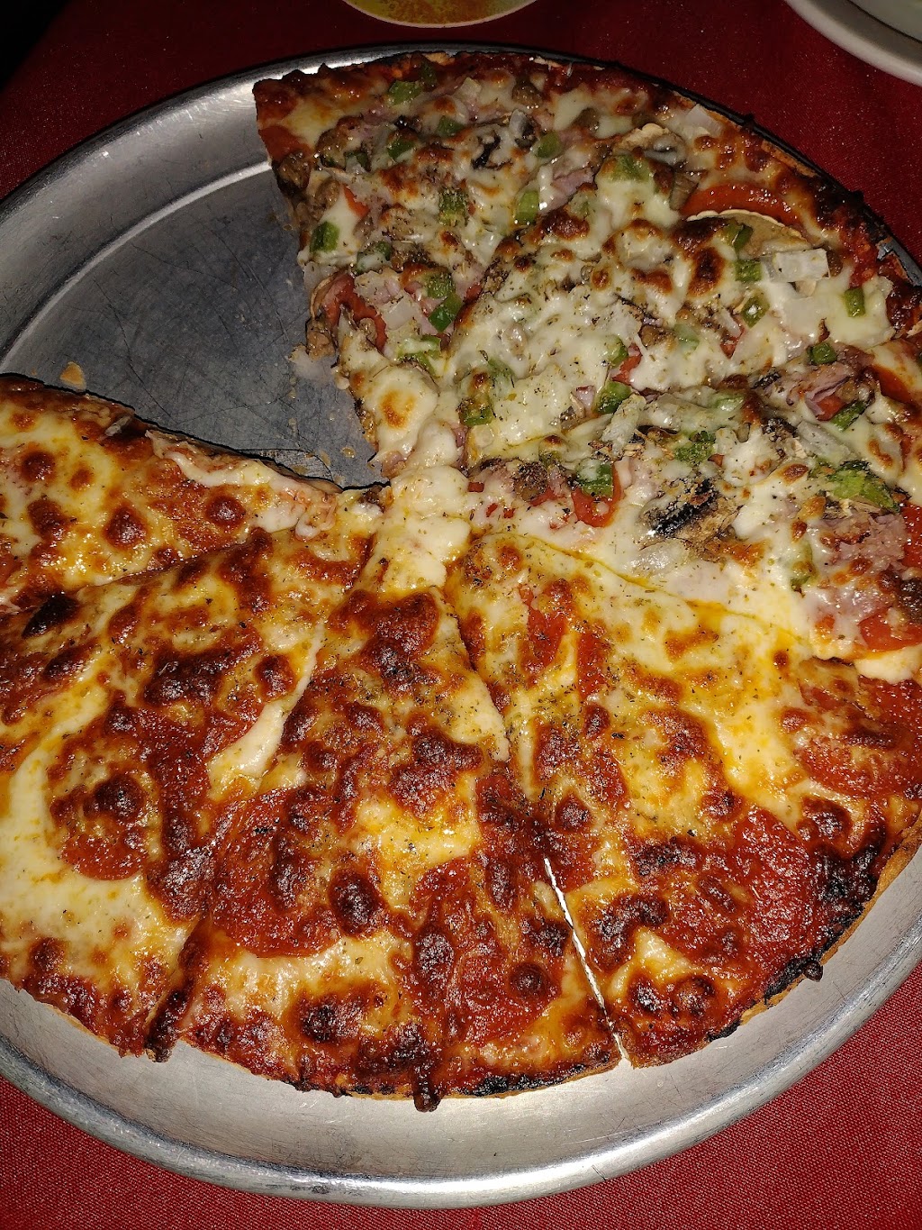 Elbow Room | restaurant | 2213 W Cervantes St, Pensacola, FL 32505, USA | 8504340300 OR +1 850-434-0300