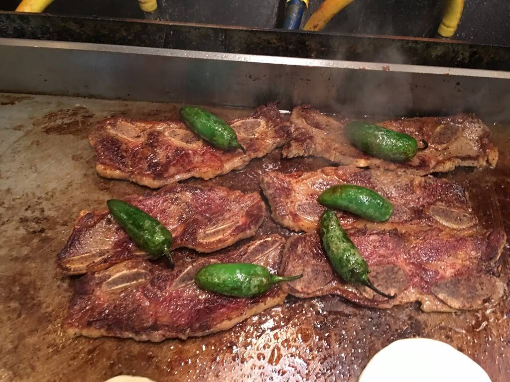 Pupuseria El Salvador | restaurant | 3712 Eastern Ave, Baltimore, MD 21224, USA | 4437083687 OR +1 443-708-3687