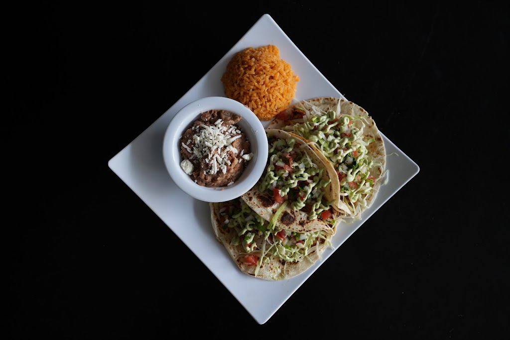 Gwacamole Restaurant | restaurant | 6011 W Irving Park Rd, Chicago, IL 60634, USA | 7086697362 OR +1 708-669-7362