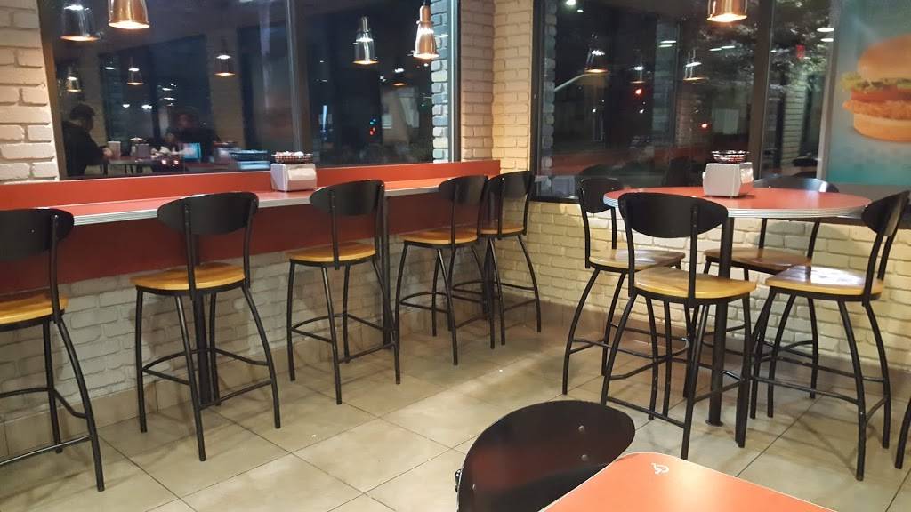 Jack in the Box | restaurant | 5001 Orcutt Rd, Orcutt, CA 93455, USA | 8059377771 OR +1 805-937-7771