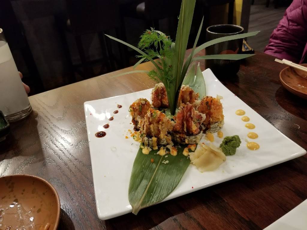 Fatty Fish Sushi Restaurant | restaurant | 4809 132nd St SE, Everett, WA 98208, USA | 4253322962 OR +1 425-332-2962