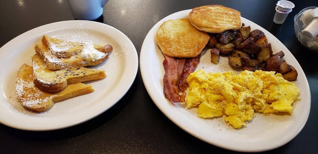 Bensons Cafe | restaurant | 665 Main St, Fremont, NH 03044, USA | 6032441331 OR +1 603-244-1331