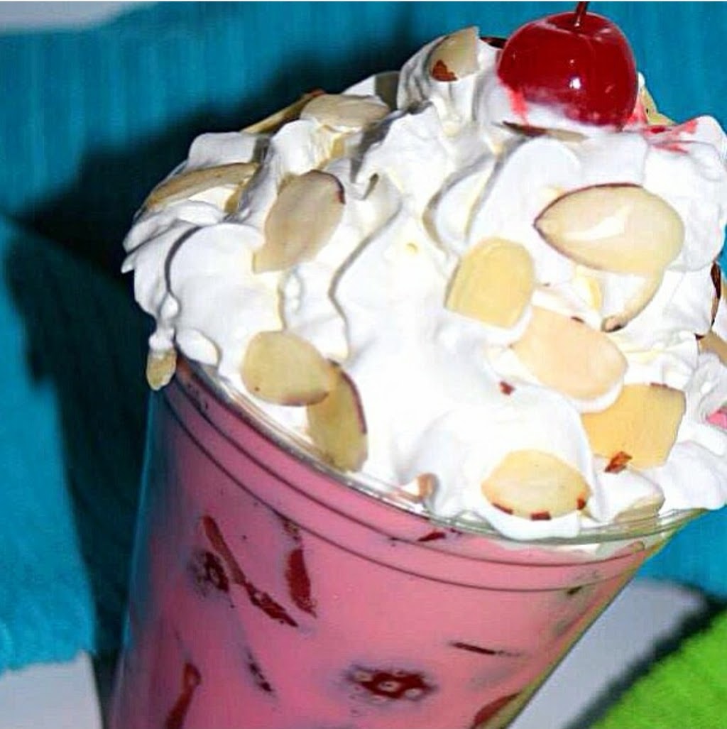 Xquinkles Snack-Land Weslaco | meal takeaway | 521 Business Hwy 83 E, Weslaco, TX 78596, USA | 9565208185 OR +1 956-520-8185