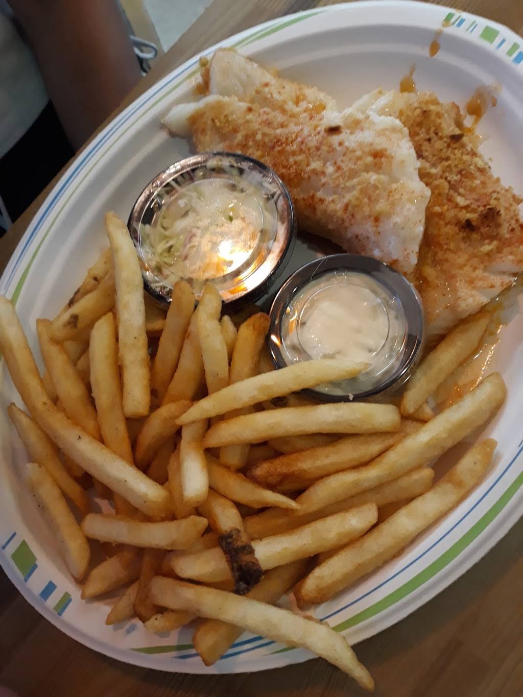 Jerrys Seafood & Dairy Freeze | restaurant | 654 MA-28, West Yarmouth, MA 02673, USA | 5087759752 OR +1 508-775-9752