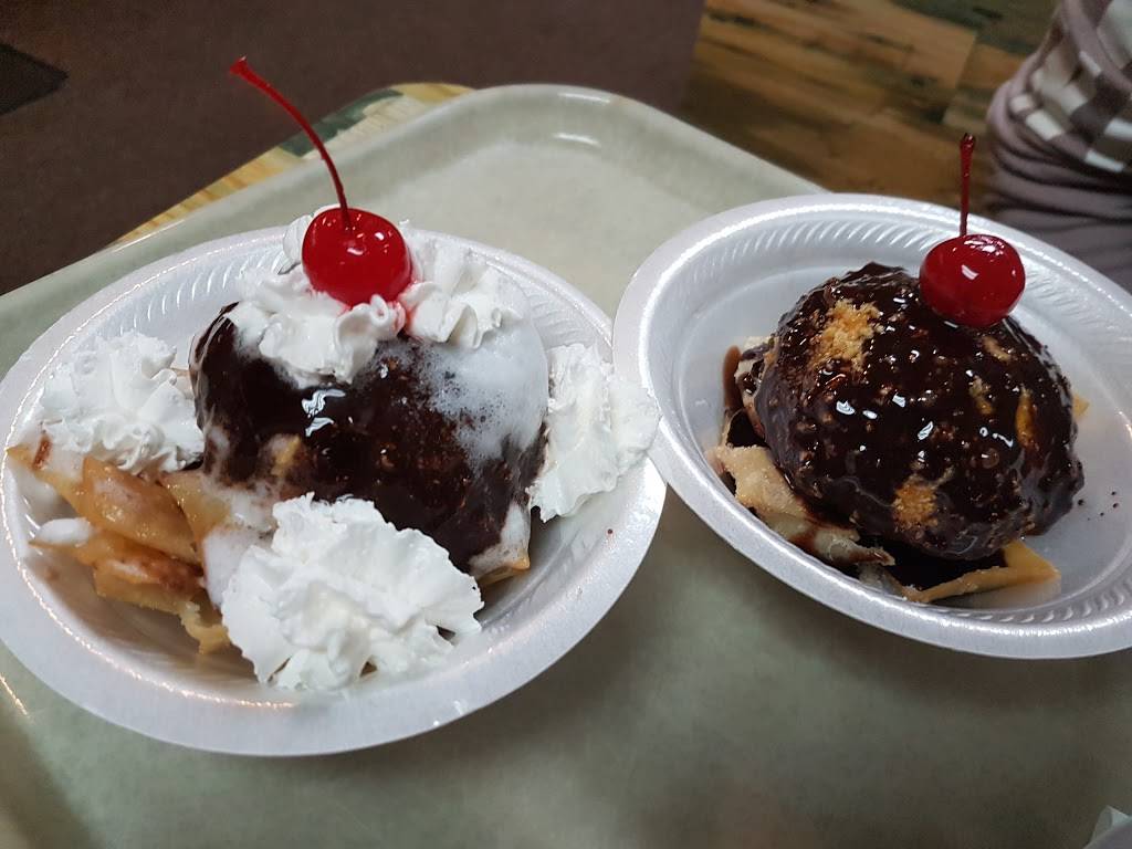 Jolly Tamale | restaurant | 803 S Dirksen Pkwy, Springfield, IL 62703, USA | 2175232345 OR +1 217-523-2345