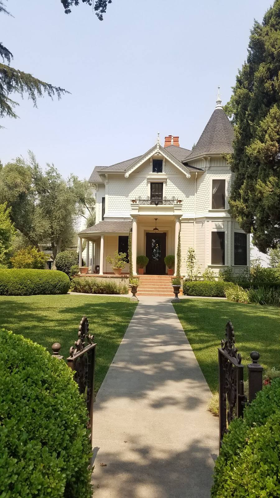 Park Winters | restaurant | 27850 Co Rd 26, Winters, CA 95694, USA | 5306693692 OR +1 530-669-3692