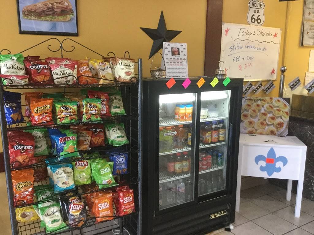 Hollywood Deli | restaurant | 7444 W Tidwell Rd D, Houston, TX 77040, USA | 7139397300 OR +1 713-939-7300