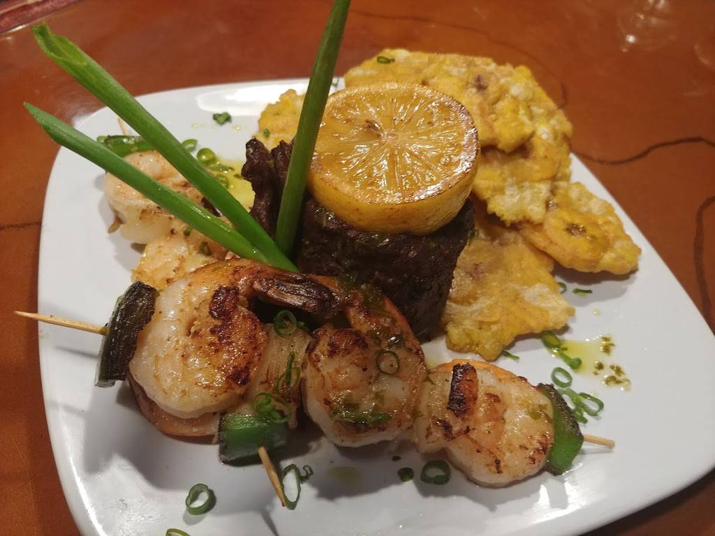 Room 1701 Restaurant Lounge | restaurant | 1701 W Waters Ave, Tampa, FL 33604, USA | 8134665886 OR +1 813-466-5886