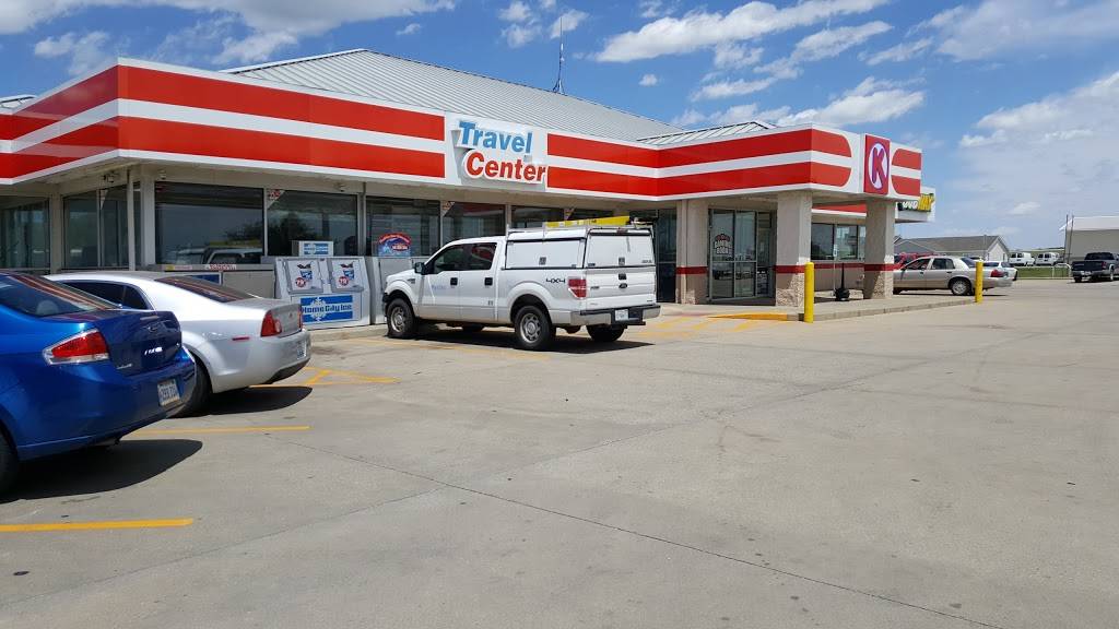 Subway | restaurant | 329 West, IL-104, Divernon, IL 62530, USA | 2176283322 OR +1 217-628-3322