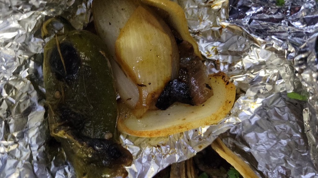 Tacos El Viejon - Olathe | restaurant | 409 E Santa Fe St, Olathe, KS 66061, USA | 9137313900 OR +1 913-731-3900