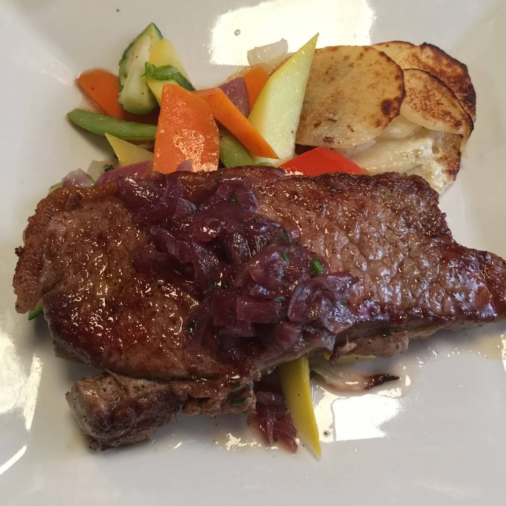 Tavern On Jane | restaurant | 31 8th Ave, New York, NY 10014, USA | 2126752526 OR +1 212-675-2526