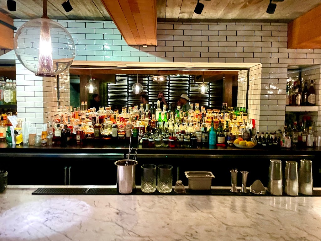 Alden & Harlow | restaurant | 40 Brattle St, Cambridge, MA 02138, USA | 6178642100 OR +1 617-864-2100