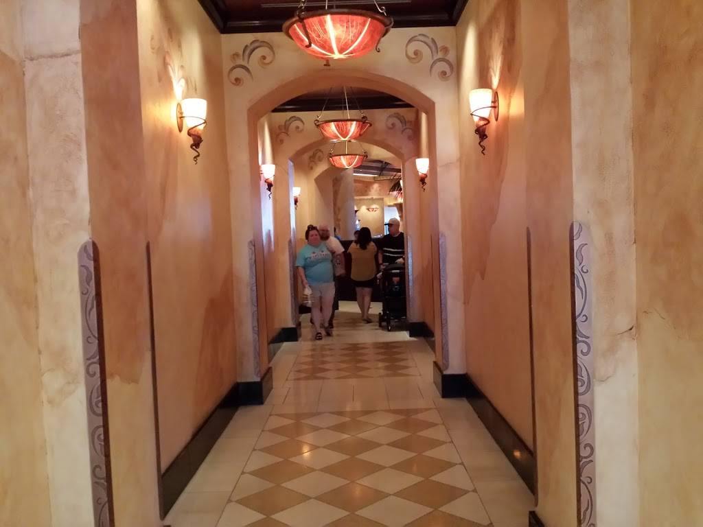 California Pizza Kitchen at Oakridge Mall | restaurant | 925 Blossom Hill Rd Oakridge Mall, San Jose, CA 95123, USA | 4082257188 OR +1 408-225-7188