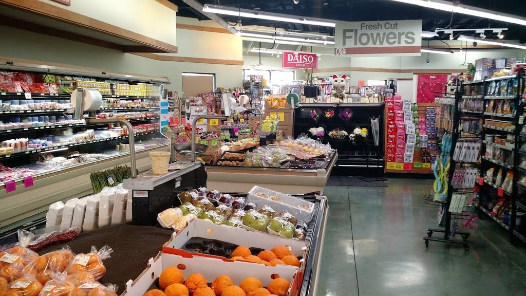 Otos Marketplace | meal takeaway | 4990 Freeport Blvd, Sacramento, CA 95822, USA | 9164242398 OR +1 916-424-2398