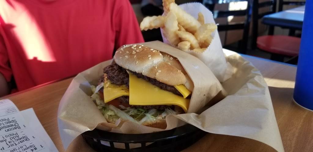 Beef n Bun | restaurant | 2477 Fletcher Pkwy, El Cajon, CA 92020, USA | 6194650767 OR +1 619-465-0767