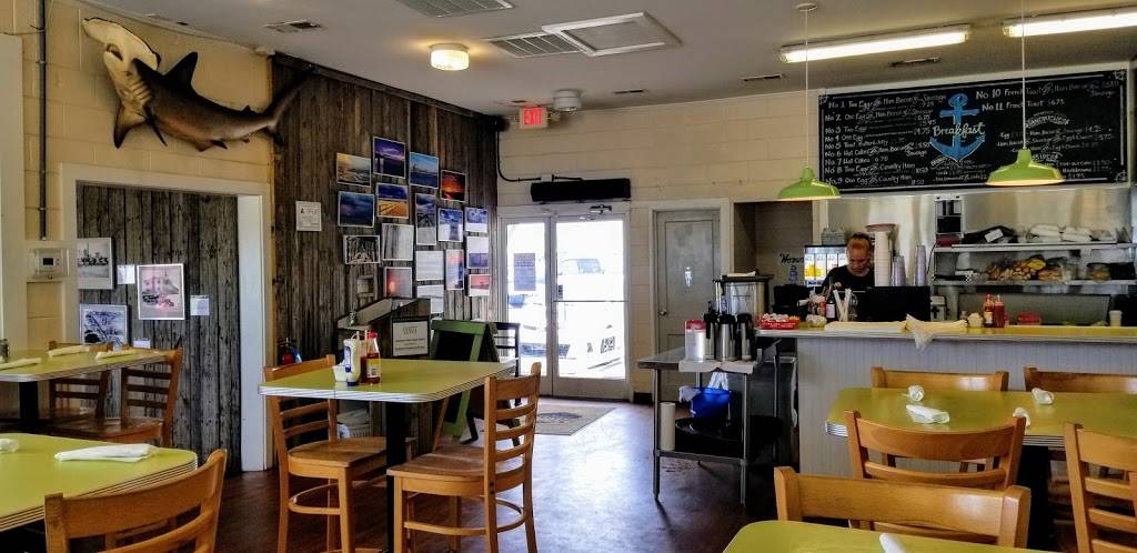 Oceanana Pier & Pier House Restaurant | restaurant | 700 E Fort Macon Rd, Atlantic Beach, NC 28512, USA | 2527260863 OR +1 252-726-0863