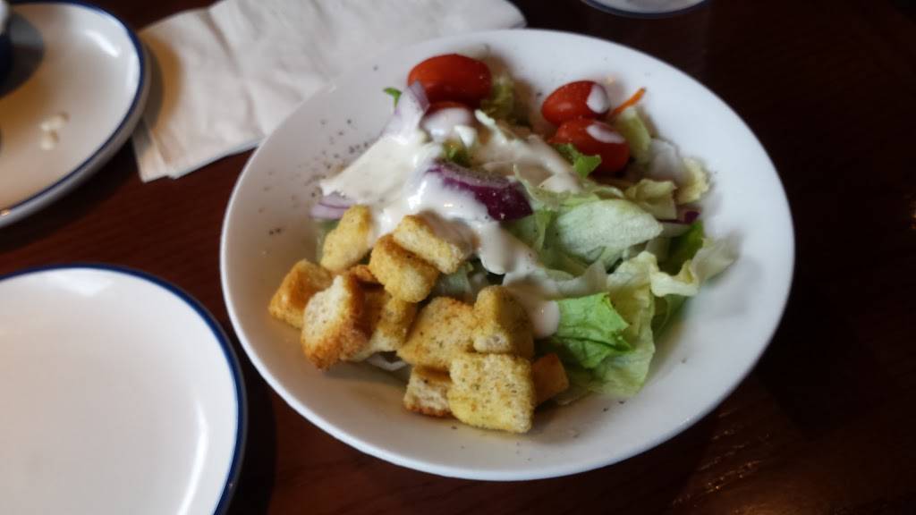 Red Lobster | restaurant | 2820, I-10, Beaumont, TX 77703, USA | 4098927821 OR +1 409-892-7821