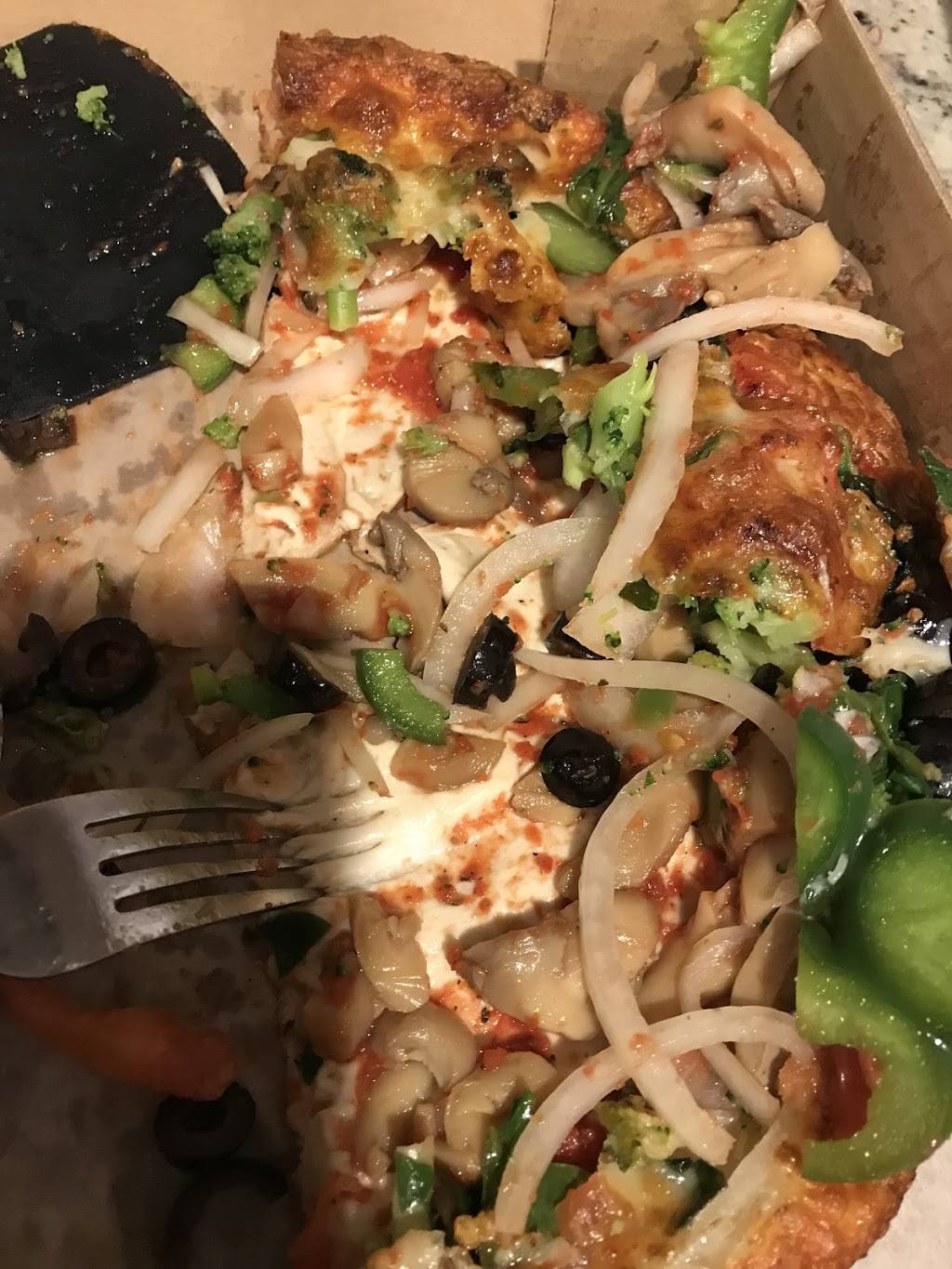 Angelos House of Pizza | restaurant | 579 Moody St, Waltham, MA 02453, USA | 7818931208 OR +1 781-893-1208