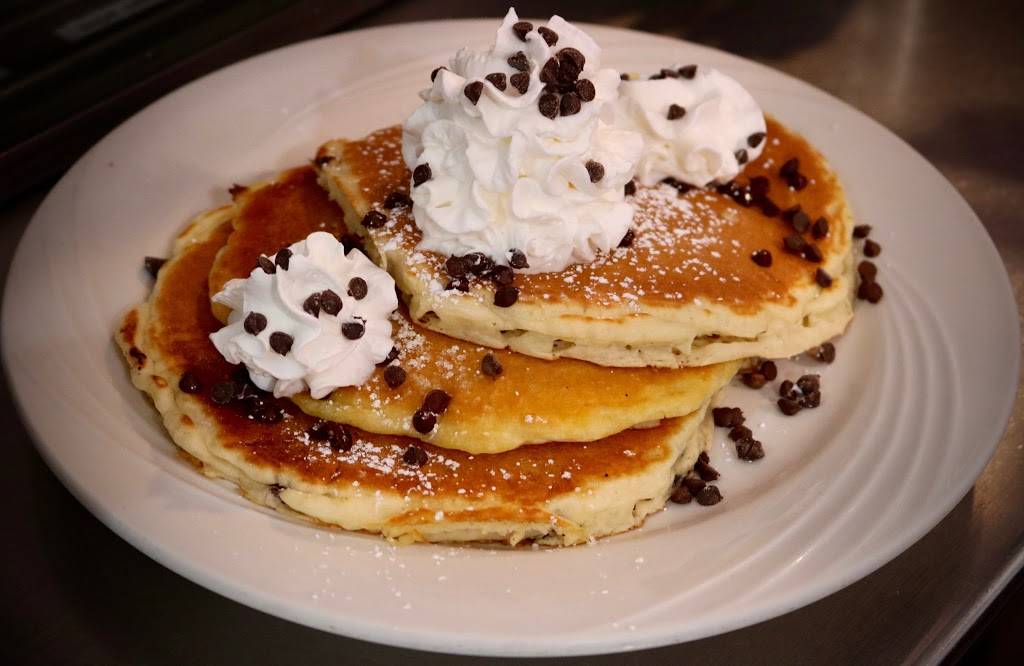 Leonardos | restaurant | 800 N La Fox St, South Elgin, IL 60177, USA | 8477429690 OR +1 847-742-9690