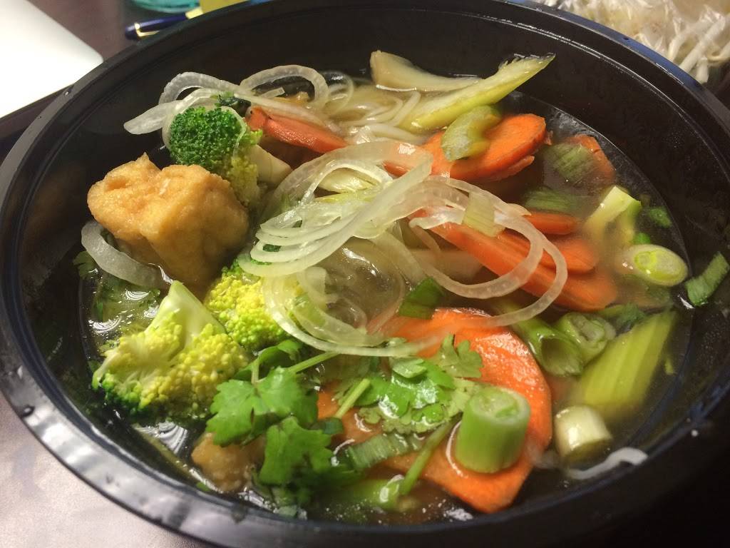 Pho Eatery | restaurant | 11618 Rockville Pike, Rockville, MD 20852, USA | 2406699777 OR +1 240-669-9777