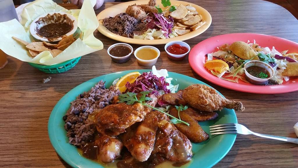 Cha Cha Chicken | restaurant | 16912 Parthenia St, Northridge, CA 91343, USA | 8186722130 OR +1 818-672-2130