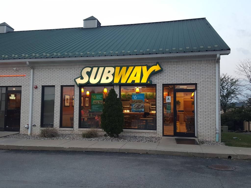Subway | restaurant | 1004 Grange Dr #103, La Grange, KY 40031, USA | 5022224750 OR +1 502-222-4750